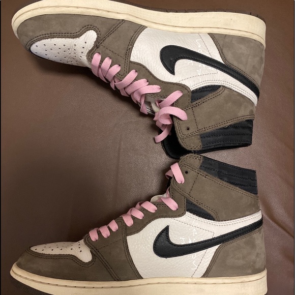 travis scott jordan 1 size 9